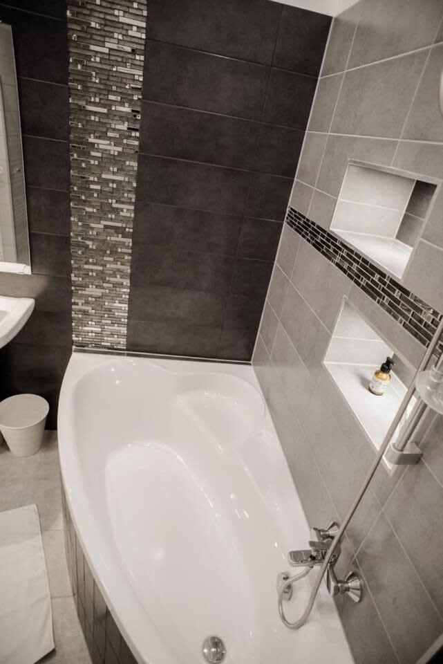 New Luxury Apartment In The Center With A/C Budapeste Exterior foto